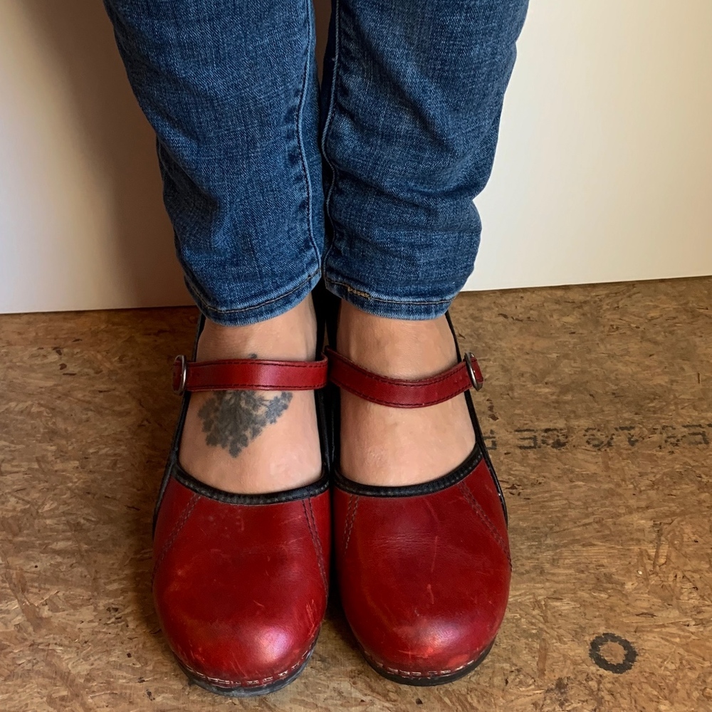 Dansko Marcelle Mary Jane Clog size 39